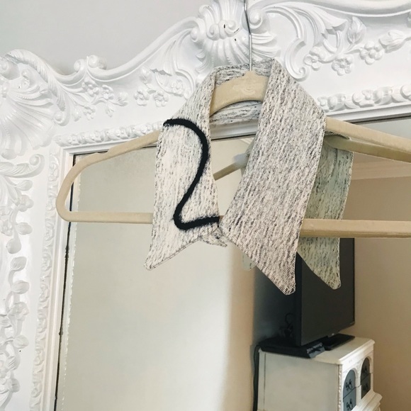 SALE VINTAGE Reconstructed Acid Wash Collar - Picture 2 of 5